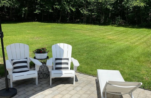 Plainfield Casa | Charming 3-bedroom house in Pleasant Plainfield with hot tub and pool