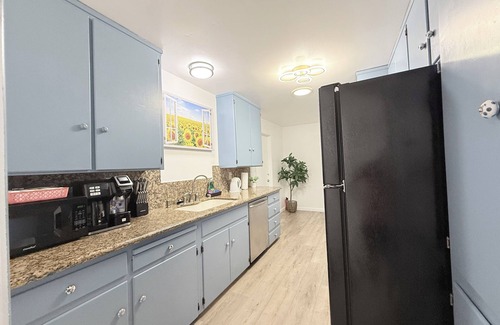 Southwestern Sacramento Casa | Charming 3-bedroom house in marvelous Sacramento with AC, WiFi