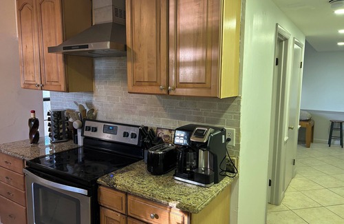 Titusville Casa | Charming 3-bedroom house with WiFi and AC in Titusville