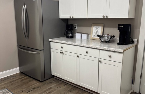 Wilmington Casa | Charming 3-bedroom house in Wilmington with ACnLarry's Love is centrally located