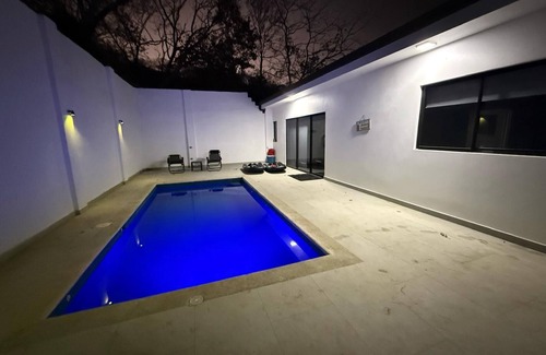 Villarreal Casa | Charming 3-bedroom house with AC, WiFi in fabulous Tamarindo