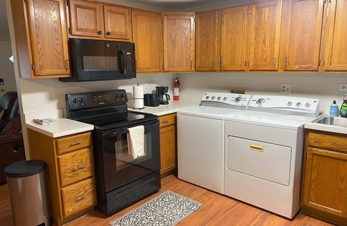 Kettering Casa | Charming 3-bedroom house in a quiet, peaceful and safe neighborhood in Kettering