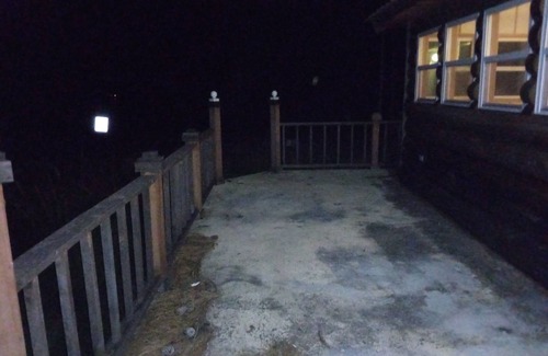 McCormick Casa | Charming 3-bedroom house in McCormick on the lake,has it's own private dock