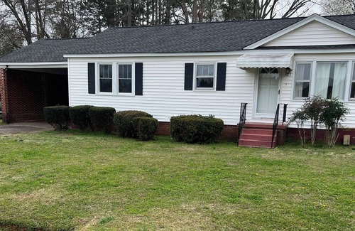 McCormick Casa | Charming 3-bedroom house for Masters in delightful McCormick, SC