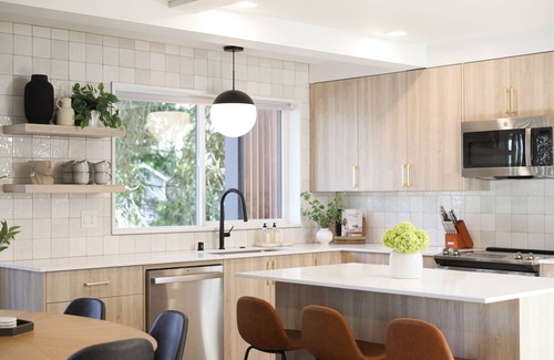 Lincoln Casa | Charming 3-bedroom home close to Vancouver Downtown