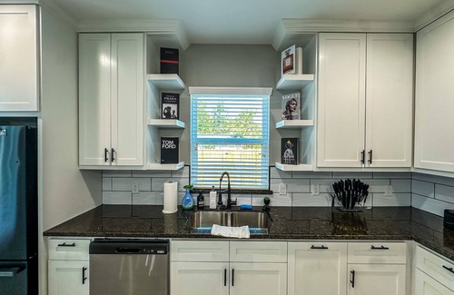 Northeast Houston Casa | Charming 3 bedroom home, 10 minutes away from downtown Houston!