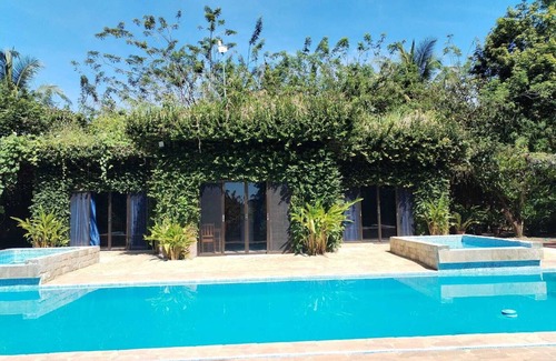 Cantón de Parrita Casa | Charming 3-bedroom house in Guapinol with WiFi and AC