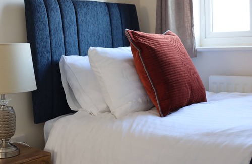 Ipswich Casa | Stunning Three-Bed House with Parking