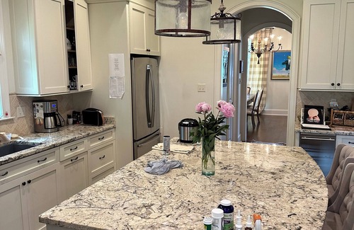 Bonnabel Place Casa | Charming 3-bedroom house with WiFi, AC in peaceful Metairie.