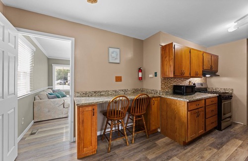 New Bern Casa | Charming 3-bedroom house in welcoming New Bern with WiFi, AC