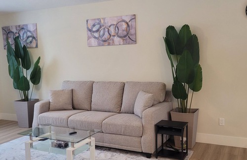 Moncton Casa | Charming 3-bedroom house in enjoyable Moncton with WiFi, AC