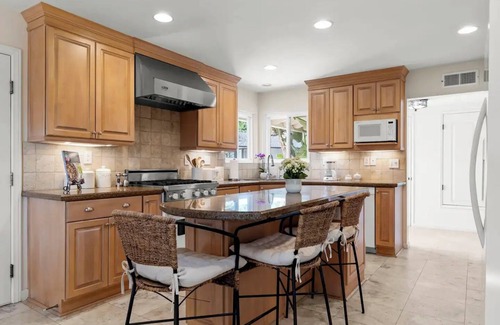 Ventura Casa | Charming 3-bedroom house in welcoming Ventura