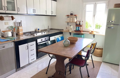 Muros Casa | La Casita de la Playa Escondida