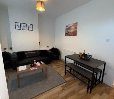 Grangetown Casa | Charming 3-Bedroom house