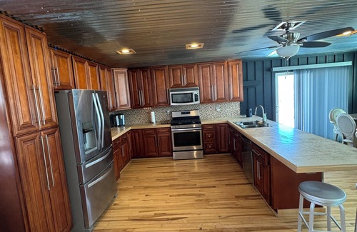 Webster Casa | Charming 3-bedroom Lake House with dock, hot tub, AC in delightful Waterville