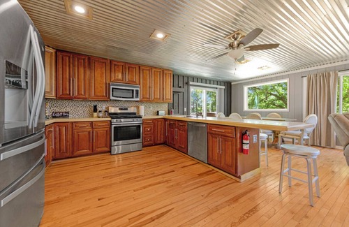Webster Casa | Charming 3-bedroom Lake House with dock, hot tub, AC in delightful Waterville