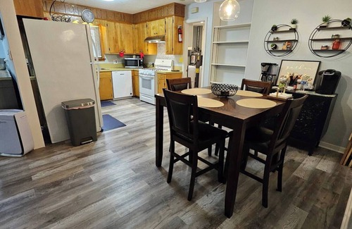 Tougaloo Casa | Charming 3-bedroom Magnolia house with AC, WiFi in tranquil Clinton