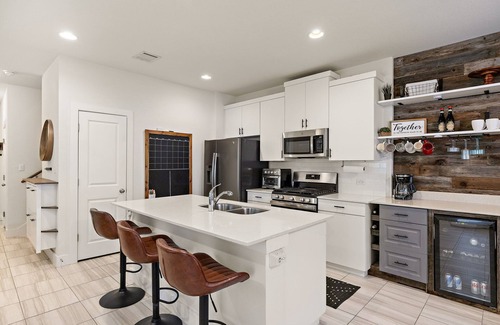 Georgetown Casa | Charming 3-bedroom Townhome conveniently located in Georgetown