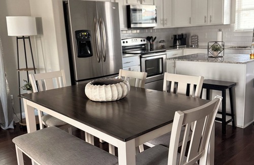 Lake Charles Casa | Charming 3-bedroom townhome near Downtown and Lakefront Lake Charles