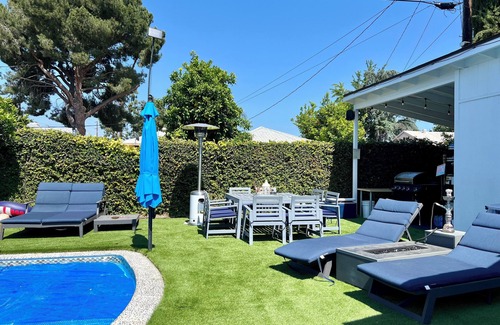 Reseda Casa | Charming 3-bedroom house with WiFi, pool and jacuzzi in Los Angeles