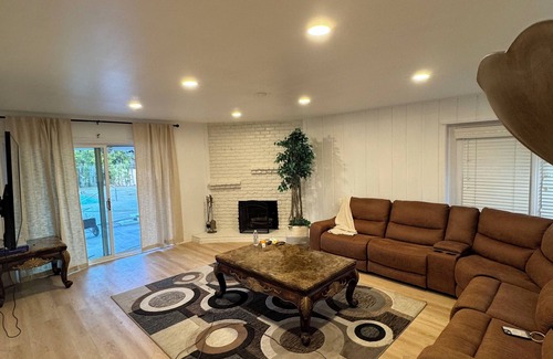 West Hills Villa | Charming 3-bedroom villa with WiFi and AC in fabulous Los Angeles