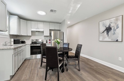 Ponchartrain Park Casa | Charming 3-bedroom house in vibrant New Orleans with WiFi, AC & Large Back Yard