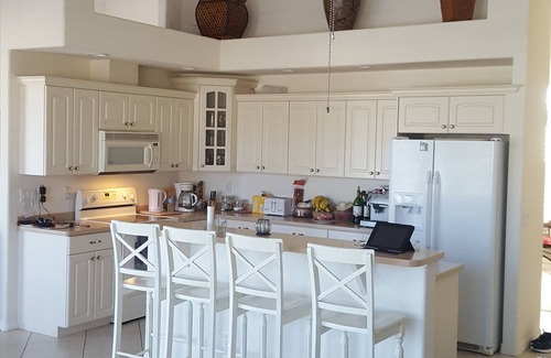 Long Meadow Casa | Charming 3-bedroom bungalow in delightful Rotonda - WiFi, AC, pool, canal view