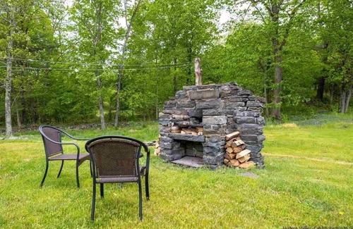 Saugerties Casa | Charming 3 bedroom, 2 bathroom Catskills cottage