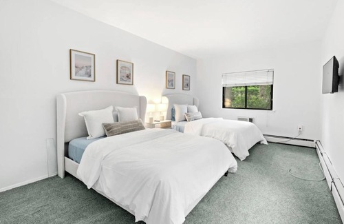 Shinnecock Hills Otro | Charming 3-bedroom with WiFi and AC in lovely Southampton