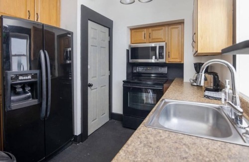 Des Moines Casa | Charming 3 BR Home, in the heart of DSM!