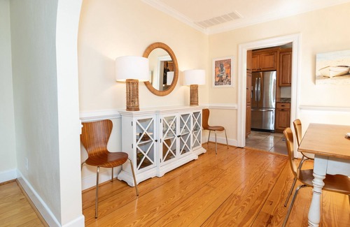 Northeast Virginia Beach Cabaña | Charming 3 BR North End Beach Cottage One Block to the Beach - Private Parking + Private Backyard
