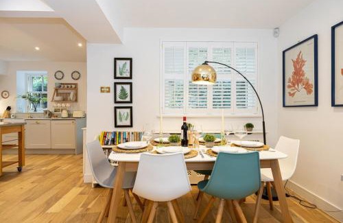 Bollington Casa | Charming 3B Cottage in Bollington