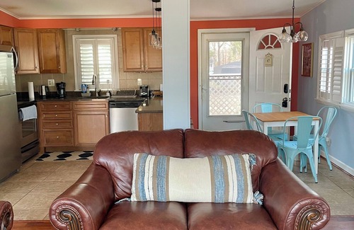 Riva Casa | Charming 3BDR Bungalow Near Annapolis​