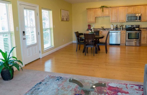 Kreole Apartamento | Charming 3BR/2B Retreat That Feels Like Home
