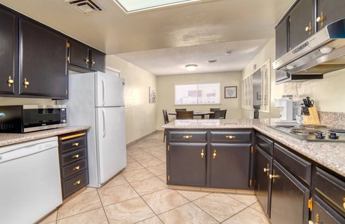 Rancho Oakey Casa | Charming 3Br 2Ba home located 5 mins to downtown!