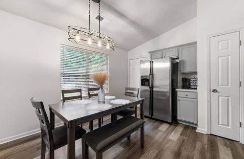 Decatur Casa | Charming 3BR 2BA Retreat: Cozy!