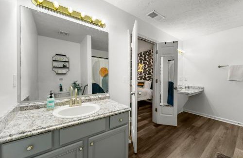 Decatur Casa | Charming 3BR 2BA Retreat, Cozy