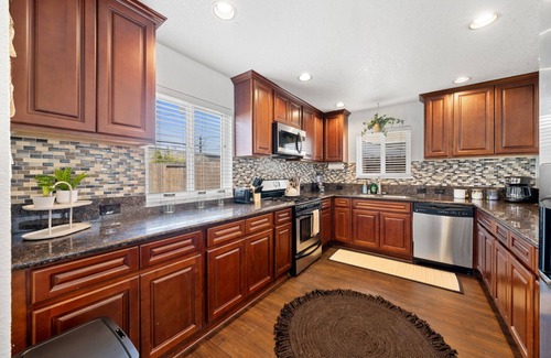 Rancho Cordova Casa | Charming 3BR/2BA w/ Style, Adventure & Convenience