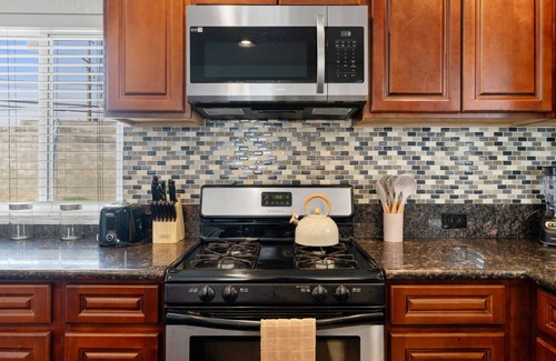 Rancho Cordova Casa | Charming 3BR/2BA w/ Style, Adventure & Convenience