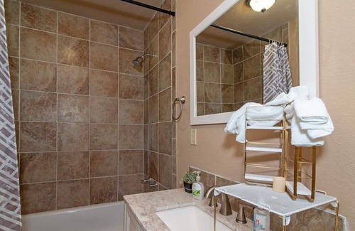 Poplar Grove Casa | Charming 3BR Home w/ Private Yard