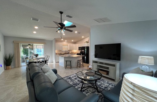 Springdale Casa | Charming 3BR Oasis with Lanai