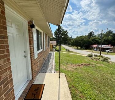 Belvedere Casa | Charming 3BR with Interstate Access