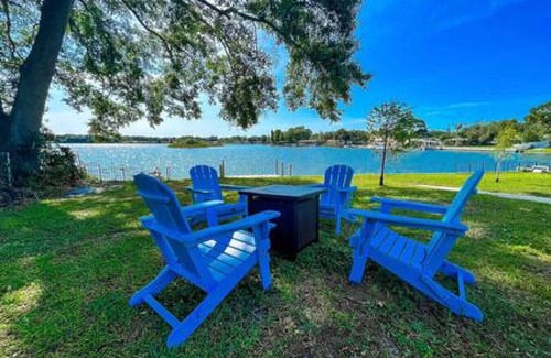 Orient Park Casa | Charming 4/3 Lakehouse W/ Pool