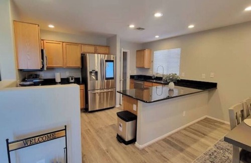 Dos Rios Casa | Charming 4 bed / 3 bath house, full amenities!