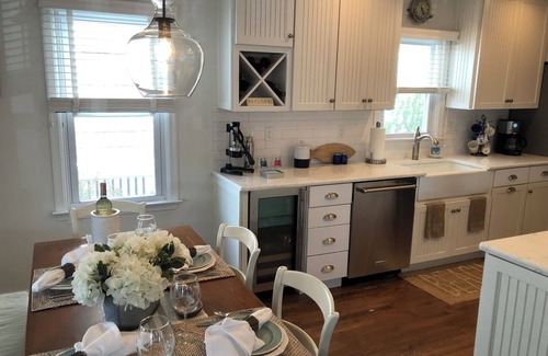 Bethany Beach Cabaña | Charming 4-bedroom cottage just steps from the beach and town!