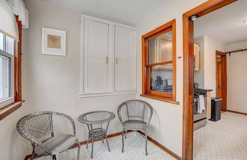 Lake Koshkonong Casa | Charming 4-bedroom bungalow in lovely Fort Atkinson near Lake