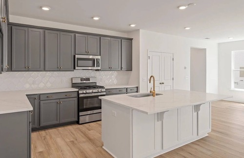 Moncks Corner Casa | Beautiful Spacious Family Home