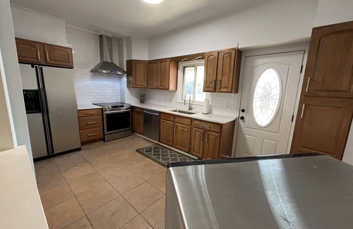 Bethlehem Casa | Charming 4 bedroom house right in downtown Bethlehem. Walkable to everything!