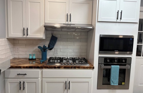 Dyersburg Casa | Charming 4-bedroom house with AC and WiFi in Dyersburg