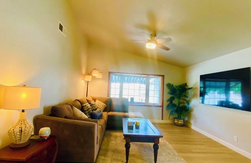 Placentia Casa | Charming 4-bedroom house with POOL, WiFi and in delightful Placentia